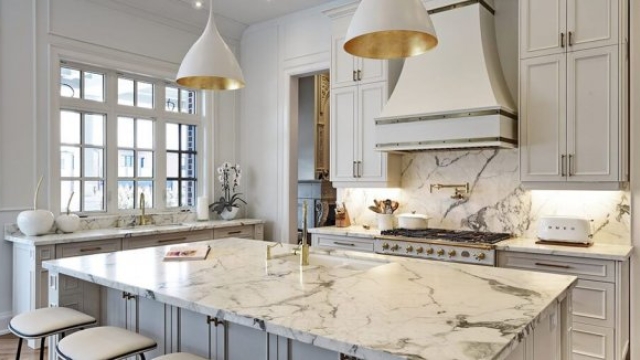 Cabinet Showrooms: Unveiling the Art of Kitchen Elegance