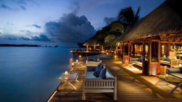 Indulge in Opulence: Exploring the World of Luxury Hotels